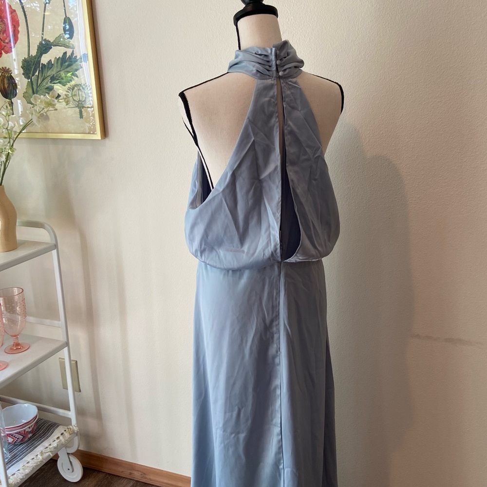 Boohoo Ice Blue Twist Front High Neck Satin Formal Dress - Picture 6 of 9